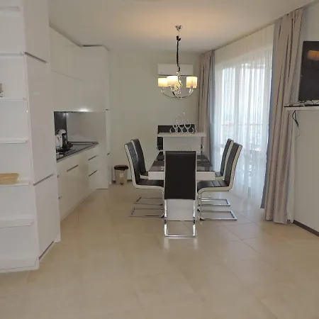 Paradise Deluxe 아파트