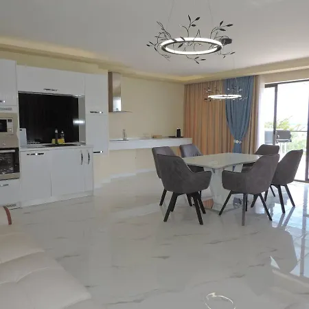 Paradise Deluxe * 프리모르스코