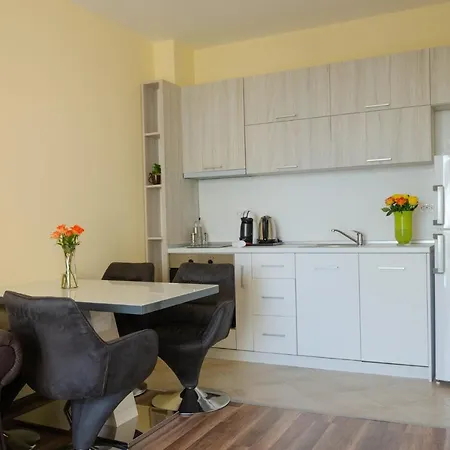 아파트 Paradise Deluxe *