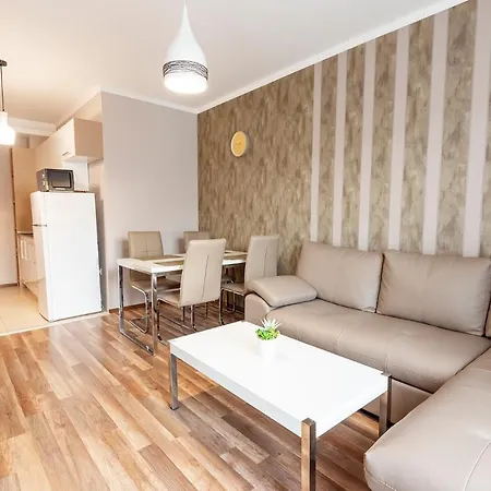 아파트 Paradise Deluxe *