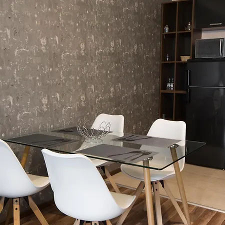 Paradise Deluxe 아파트 프리모르스코