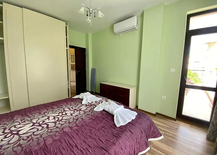 Paradise Deluxe Апартаменты