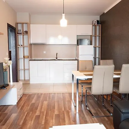 Paradise Deluxe Апартаменты *