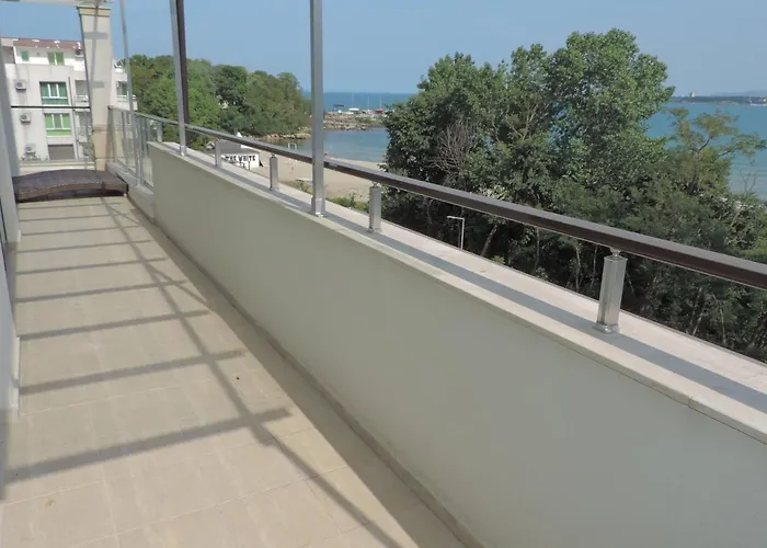 Paradise Deluxe Apartament Primorsko